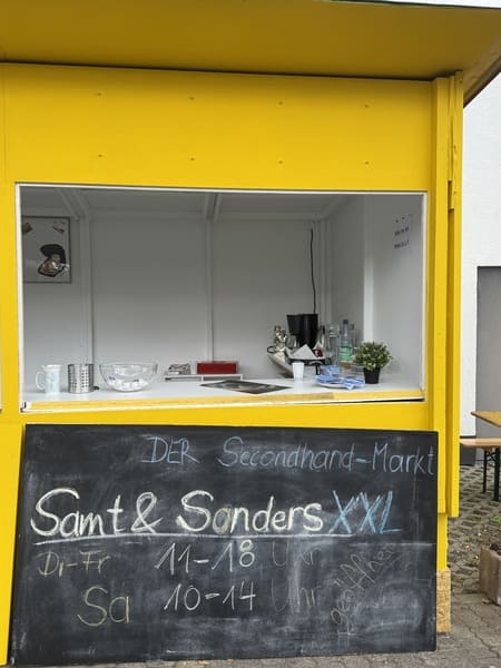 Der Kaffee & Kuchen Stand